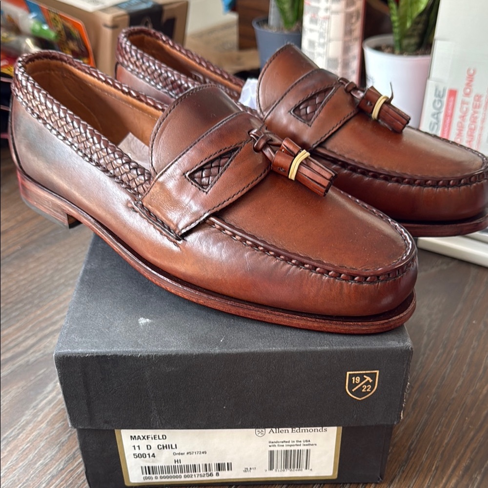 Allen Edmonds Maxfield Chili Loafers 11D
